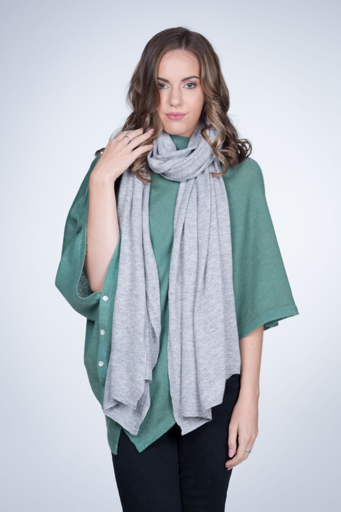 Knitted Cashmere Shawl - Nine Yaks